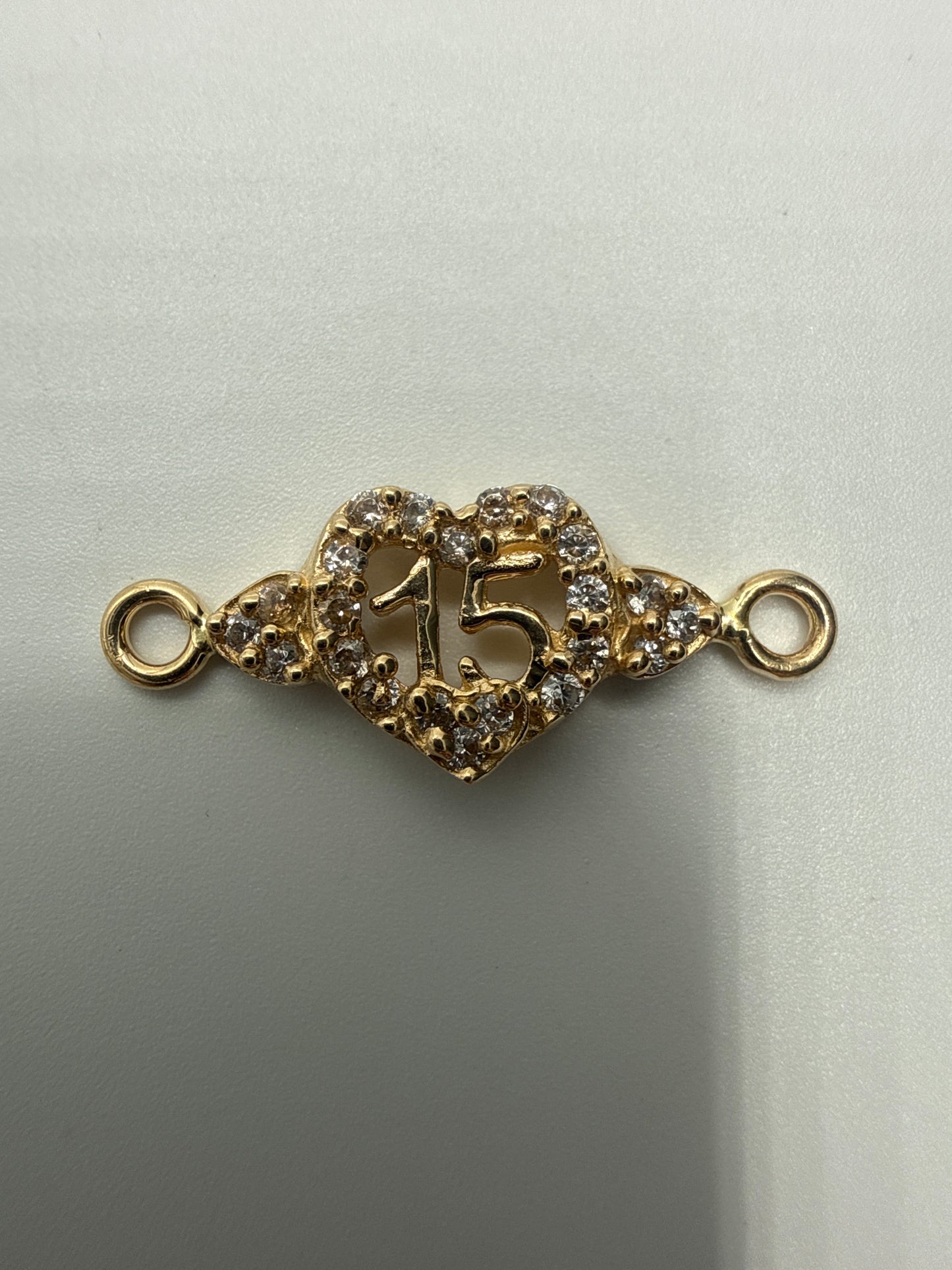 Herraje 15s Corazon Circon Blanco Oro amarillo 18k 1,48 Gr / 0,9 Cm