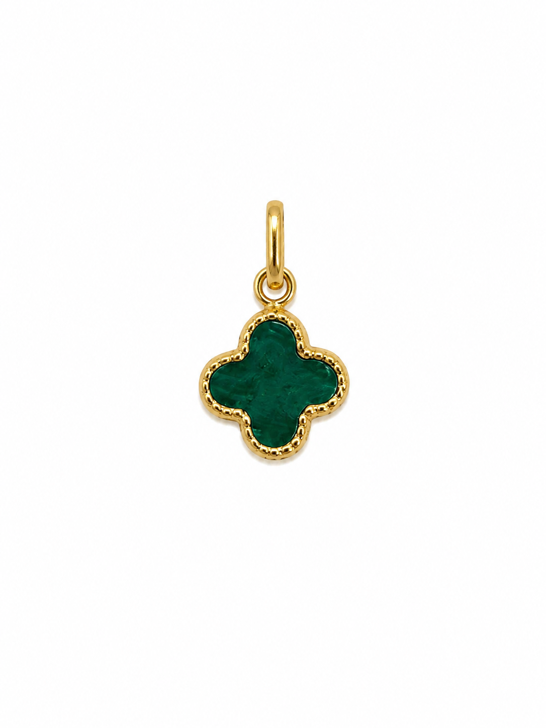 Dije Trebol Verde Oro amarillo 18k 0,48 Gr / 10 mm / 1 Cm