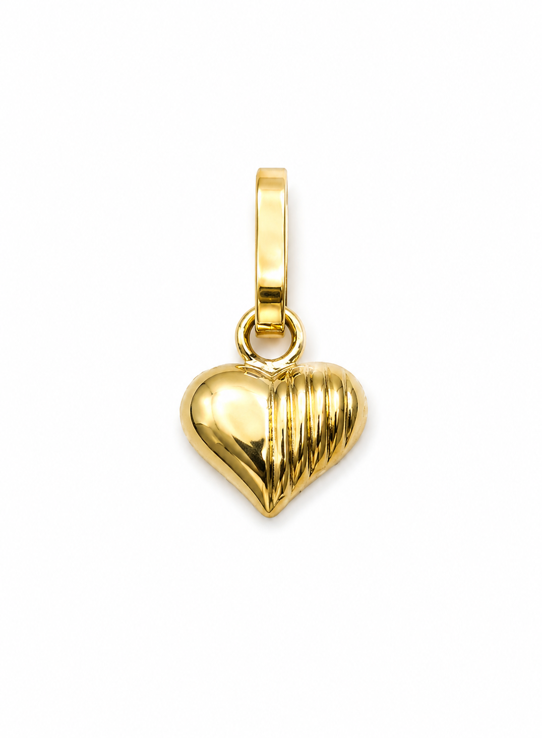 Dije Corazon Liso Rayado Oro amarillo 18k 0,26 Gr / 7,3 mm / 0,6 Cm